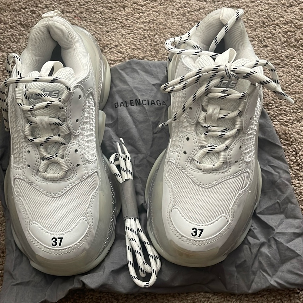 Selling balenciaga trip ssss with clear soles “gently used”